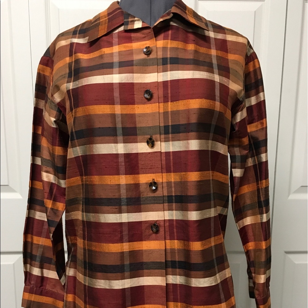 Silk slub tunic blouse. Never worn, extra buttons still attached.